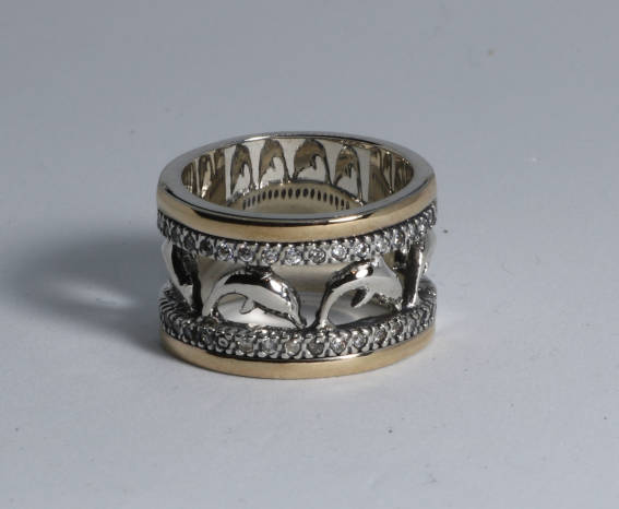 Anillo de deals delfin oro