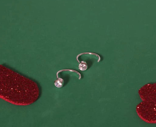A131 Piercing Piedrita