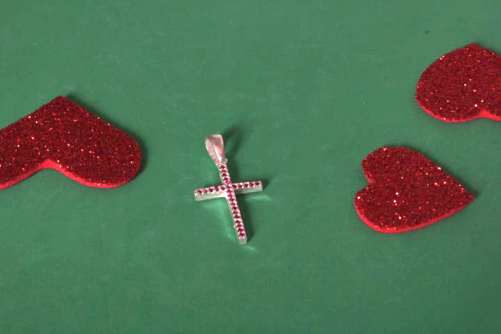 Di50 Dije Cruz Piedritas Fucsia