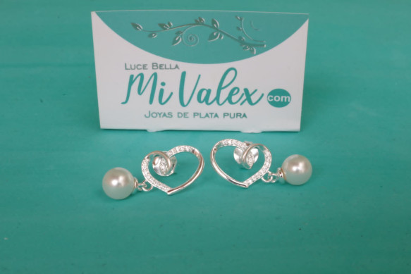 Al141 Arete Corazón Bolita Blanca