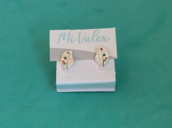 A408 Arete Tornillo Hoja Colores