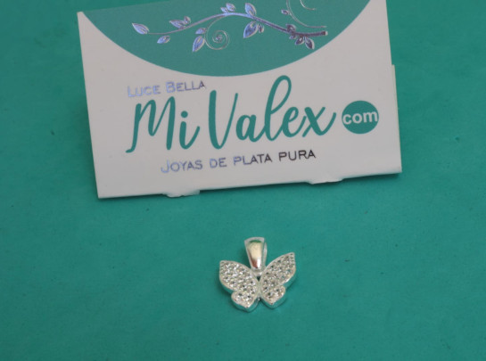 Di196 Dije Mariposa Piedritas Blancas