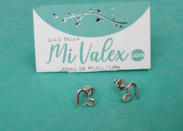 A496 Arete Corazones