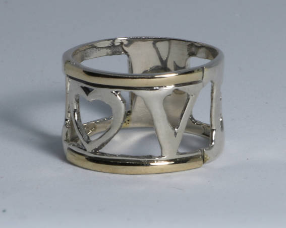 05a32 Anillo LOVE