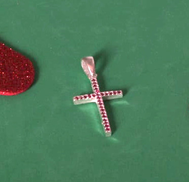 Di50 Dije Cruz Piedritas Fucsia