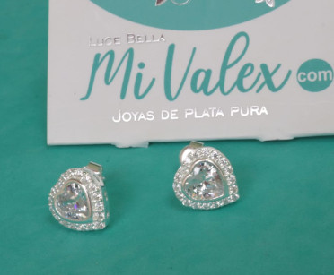 A443 Arete Corazón Blanco