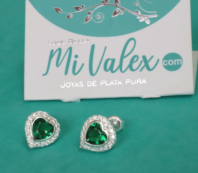 A446 Arete Corazón Verde