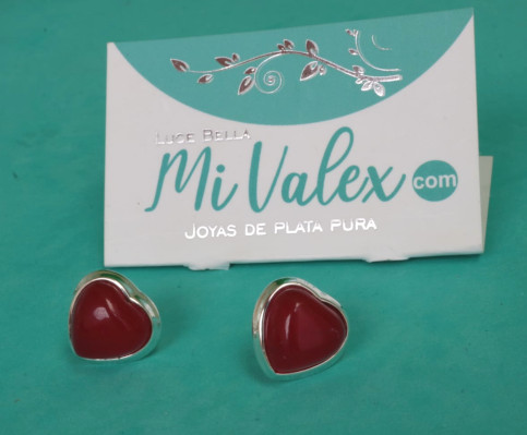 A447 Arete Corazón Rojo