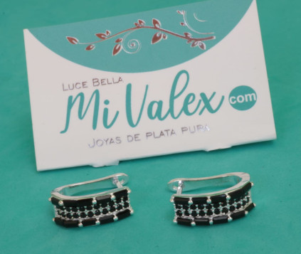 Jo292 Huggies Piedritas Negras