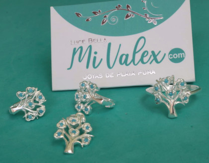 Ju188 Juego Árbol Corazones Celeste