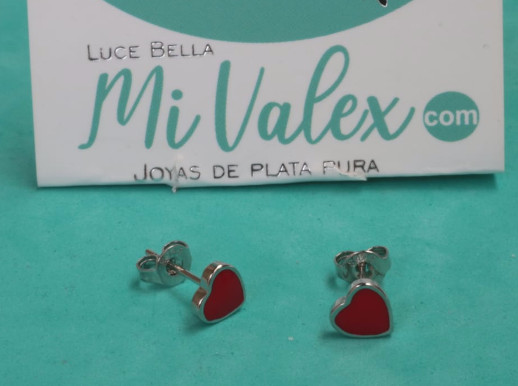 A492 Arete Corazón Rojo