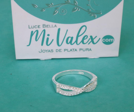 Apl408 Anillo Piedritas Cruzada