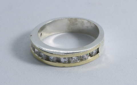 05a01 Anillo Filos de Oro